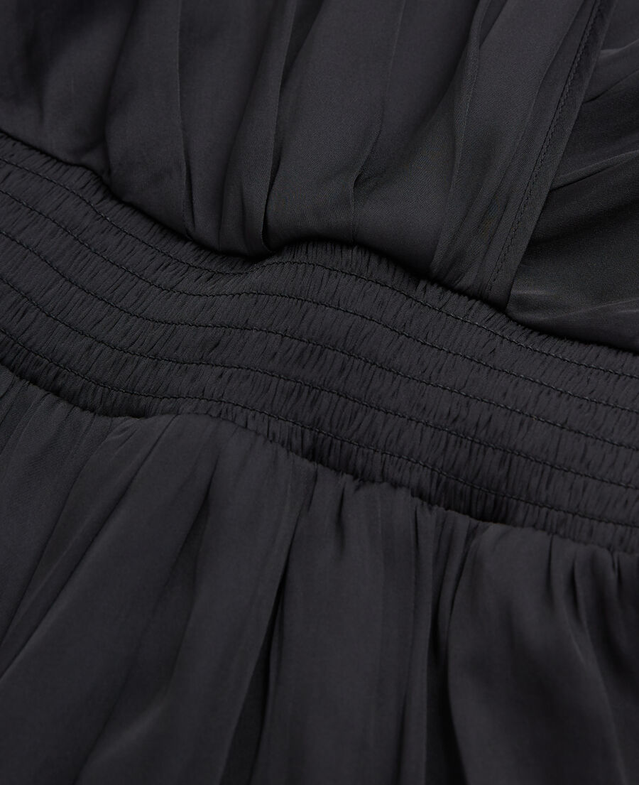 vestido largo negro satinado