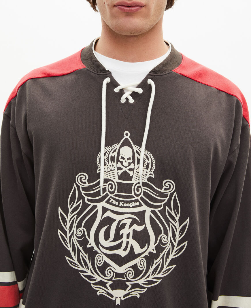 The Kooples HOMME BLACK WASHED sweatshirt avec blason noir
