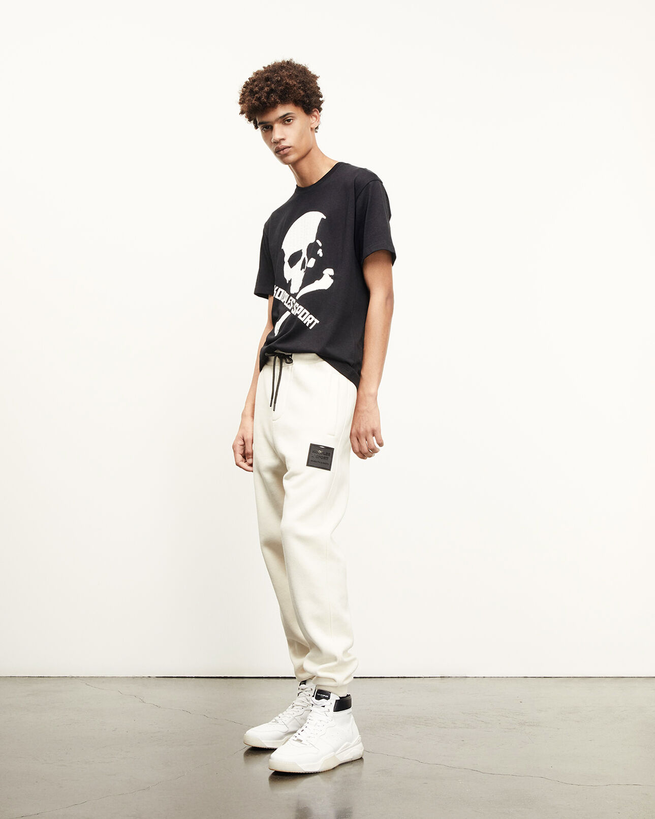The Kooples HOMME OFF WHITE jogging écru à patch logo the kooples