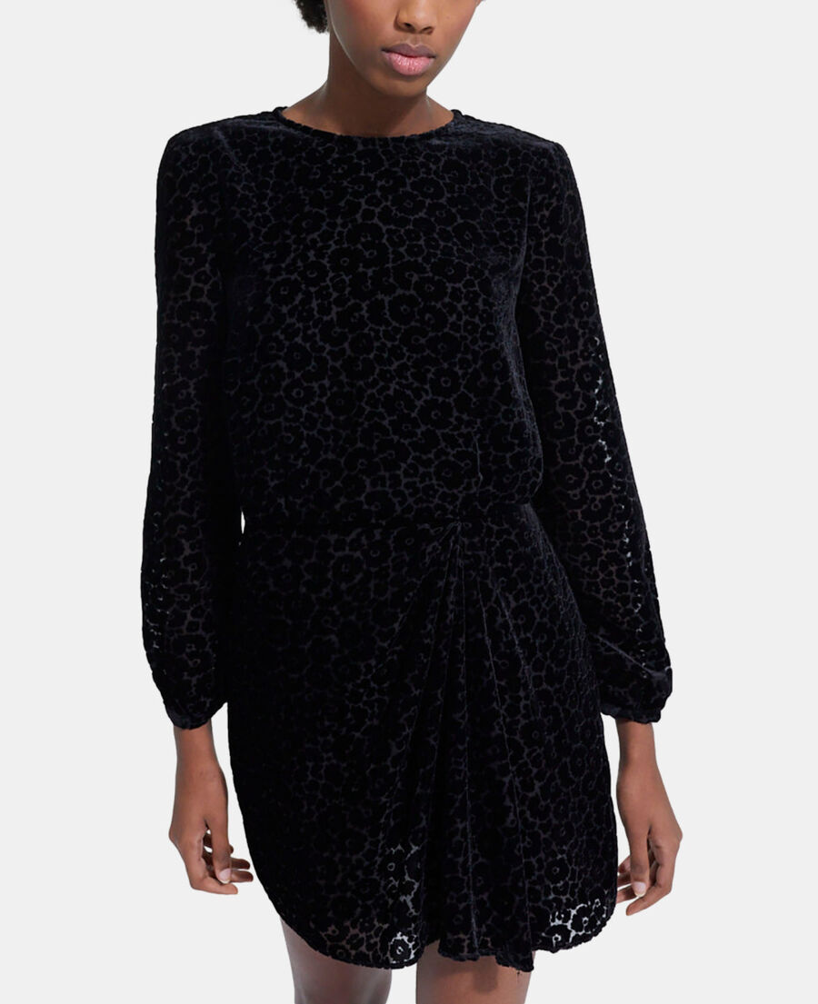 schwarzes kurzes kleid