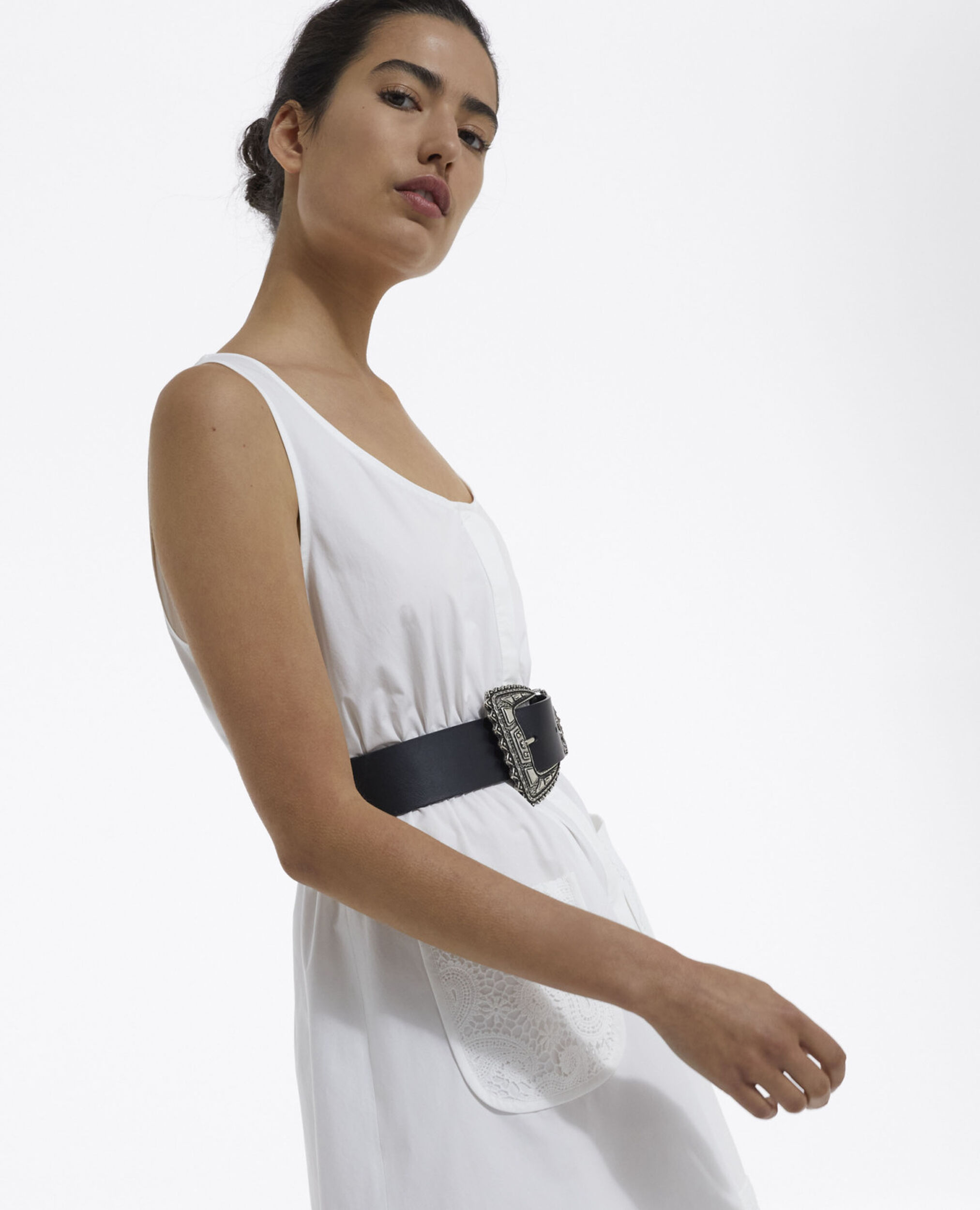 Short sleeveless white dress with pockets, WHITE, hi-res image number null
