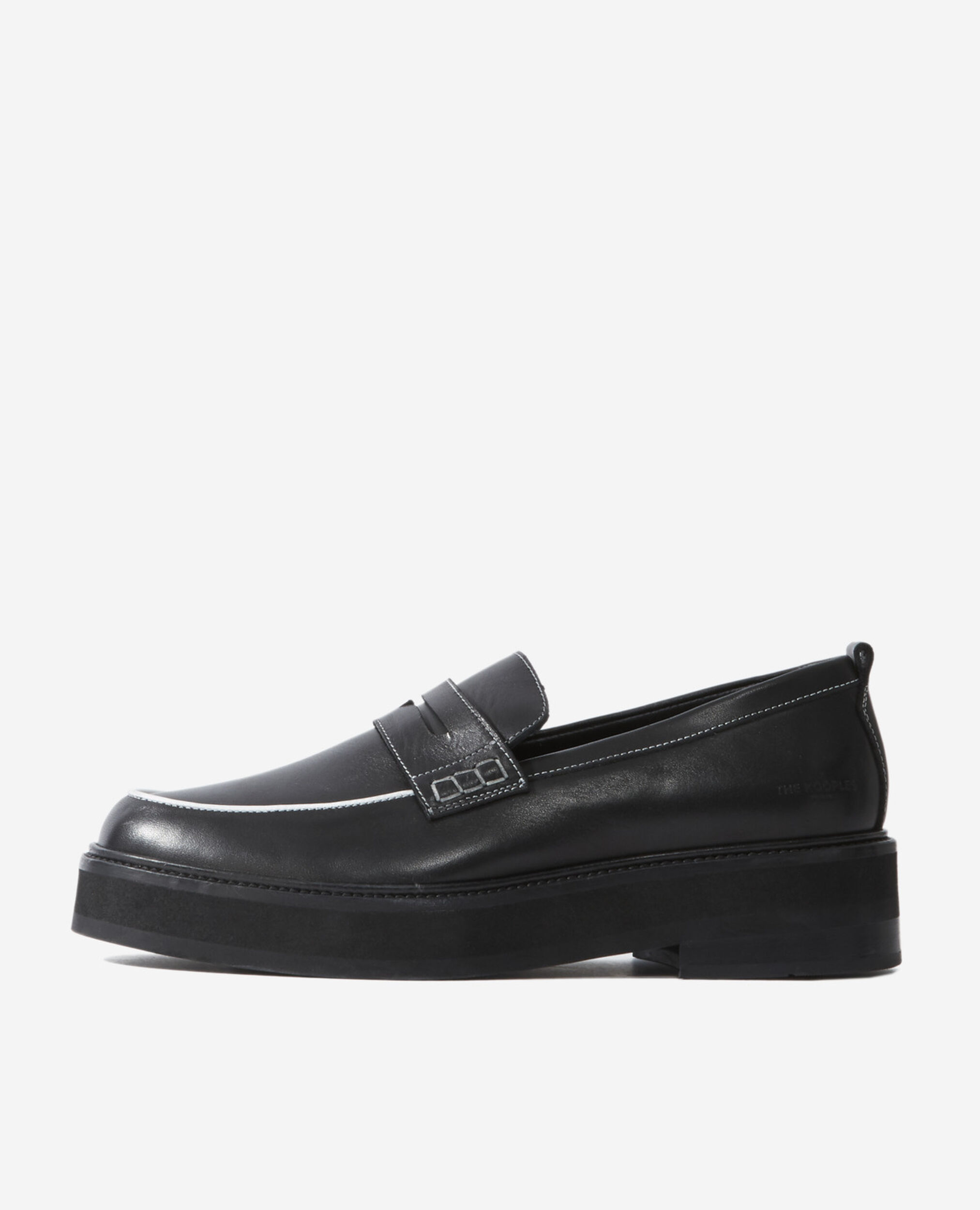 Black leather moccasins with contrast trims, BLACK, hi-res image number null