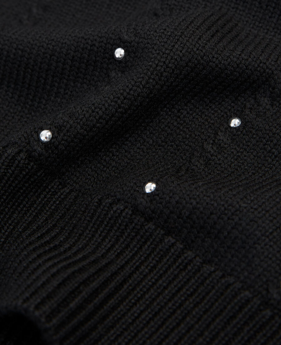 black sweater with gathering - stud detail