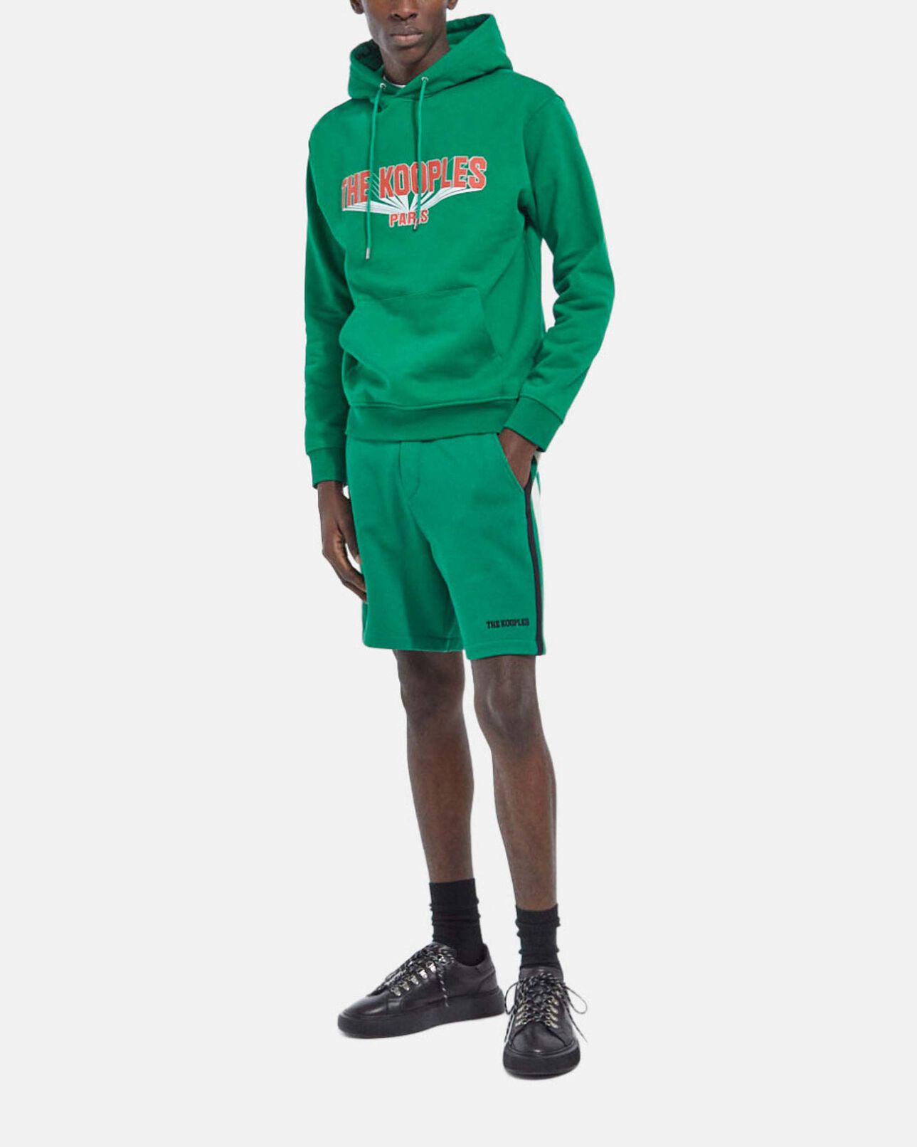 The Kooples HOMME GREEN BLACK ECRU short vert molleton bandes latérales noires
