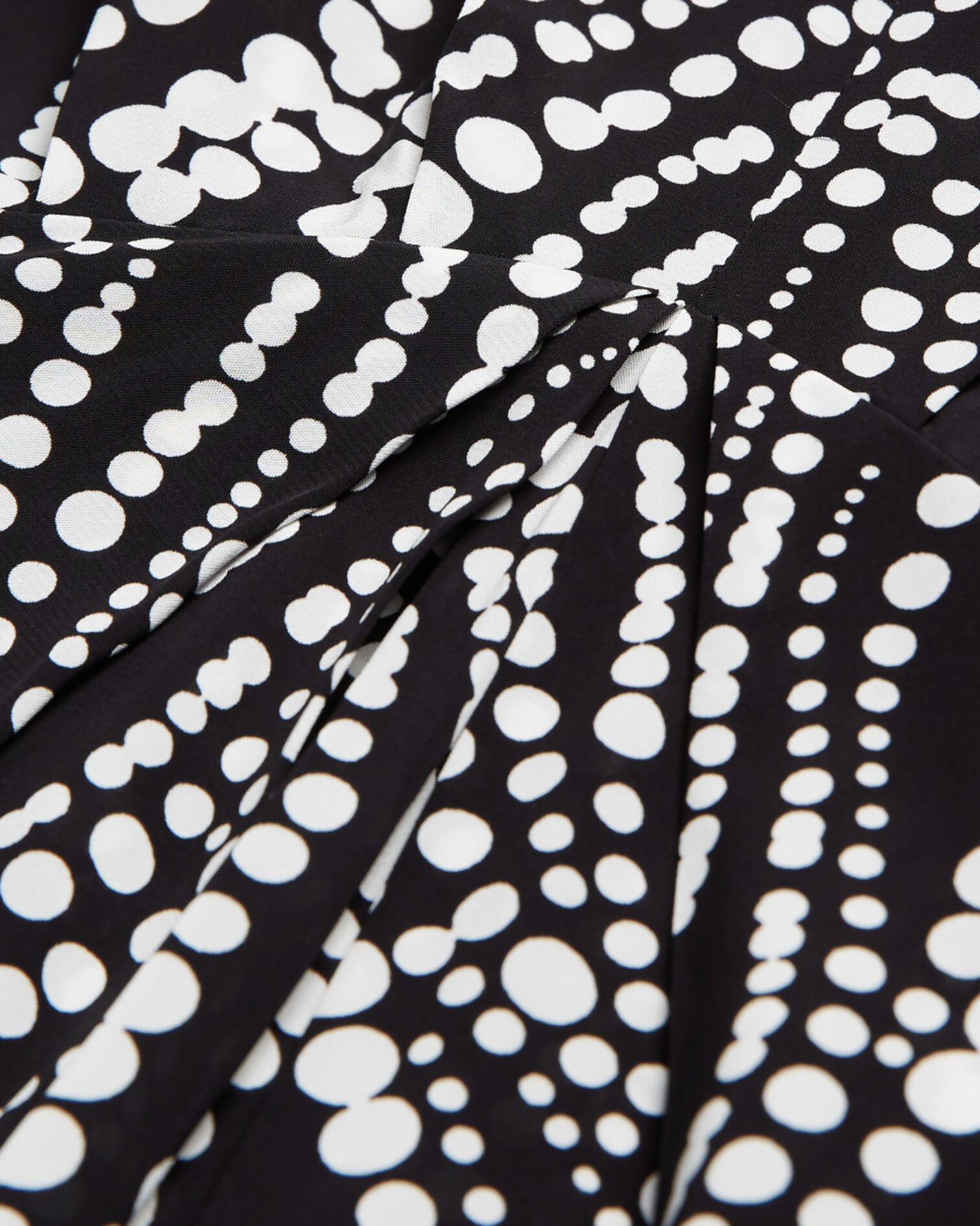 , BLACK WHITE, hi-res image number null
