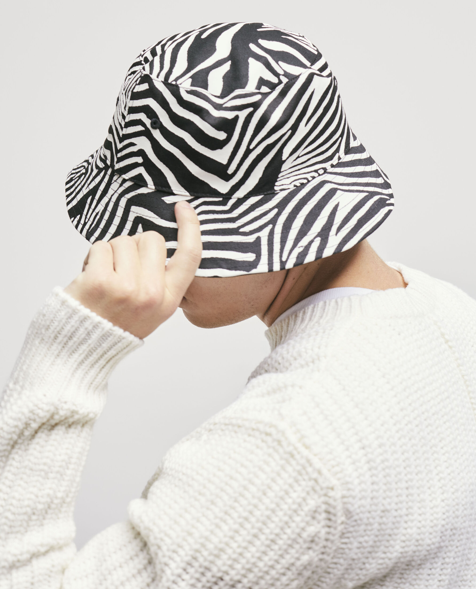 Bucket hat zebra best sale
