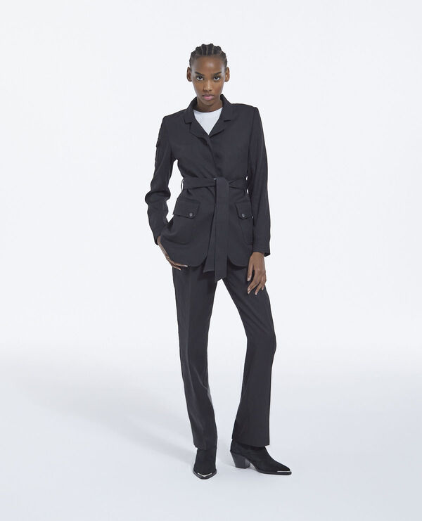Flowing black tencel jacket with pockets