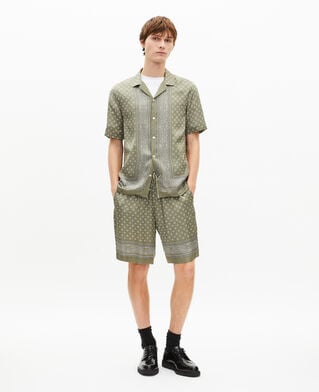 The Kooples HOMME FORET short imprim&eacute; bandana kaki