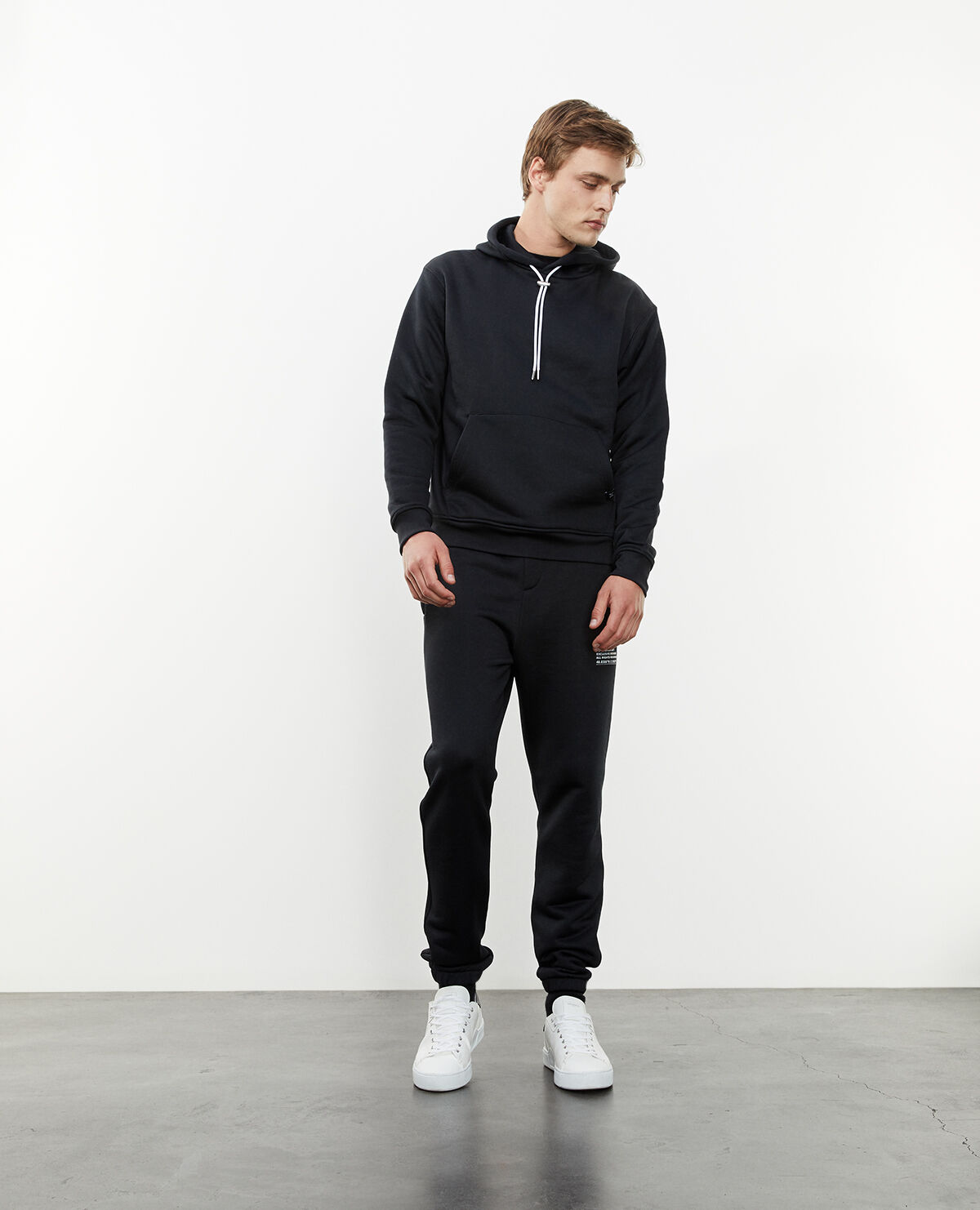 Sudadera negra blanca capucha estampada The Kooples