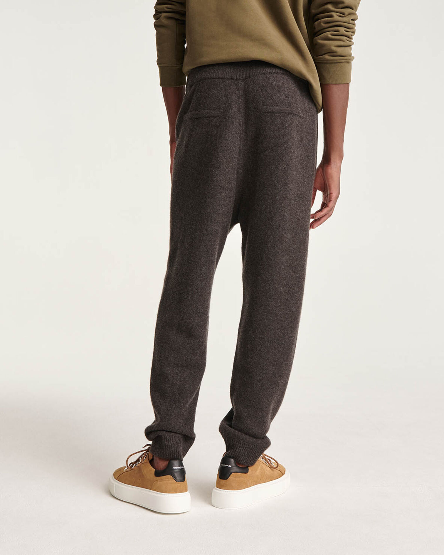 Brown wool joggers in loose-fitting knit, BROWN, hi-res image number null