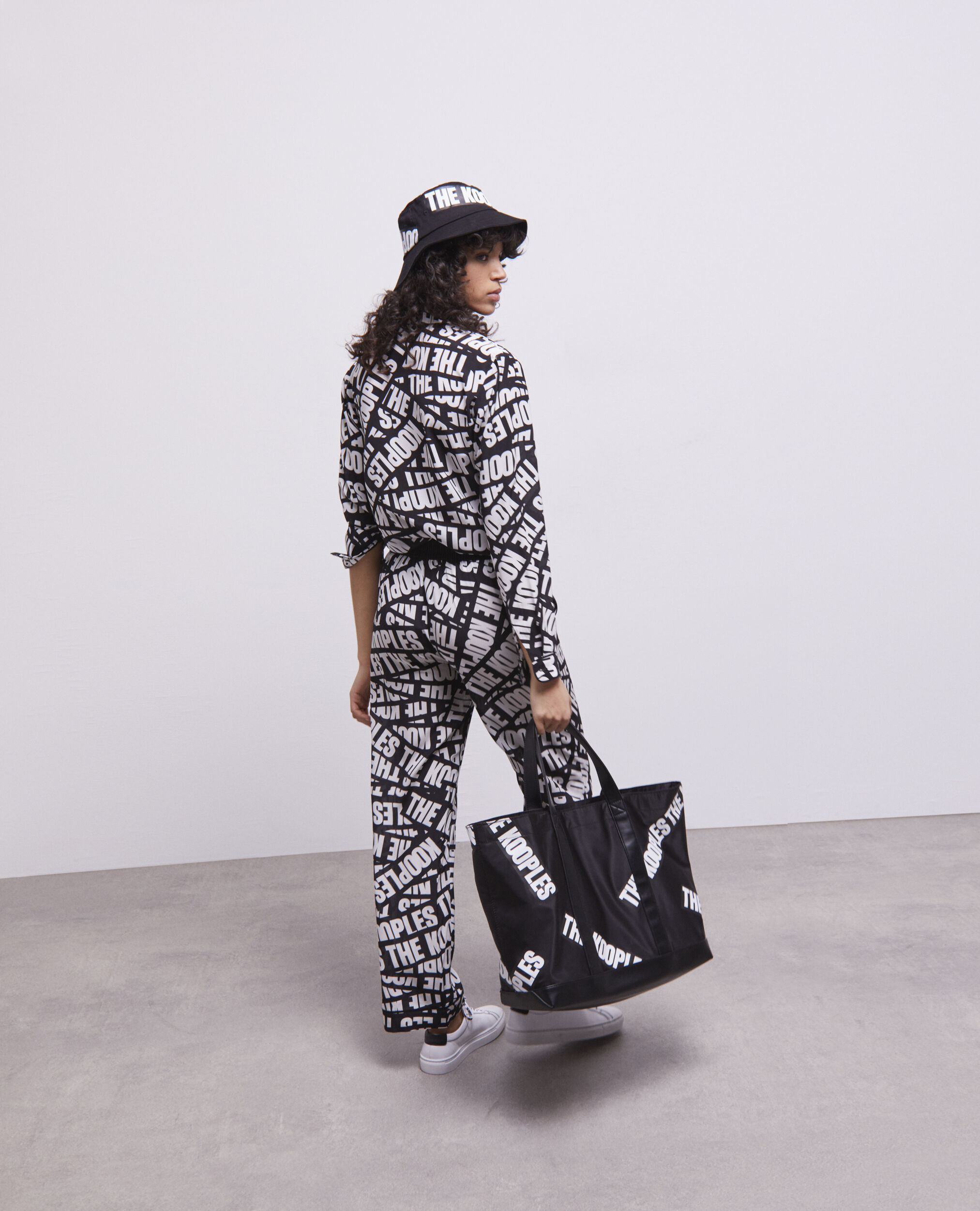 Cabas best sale the kooples