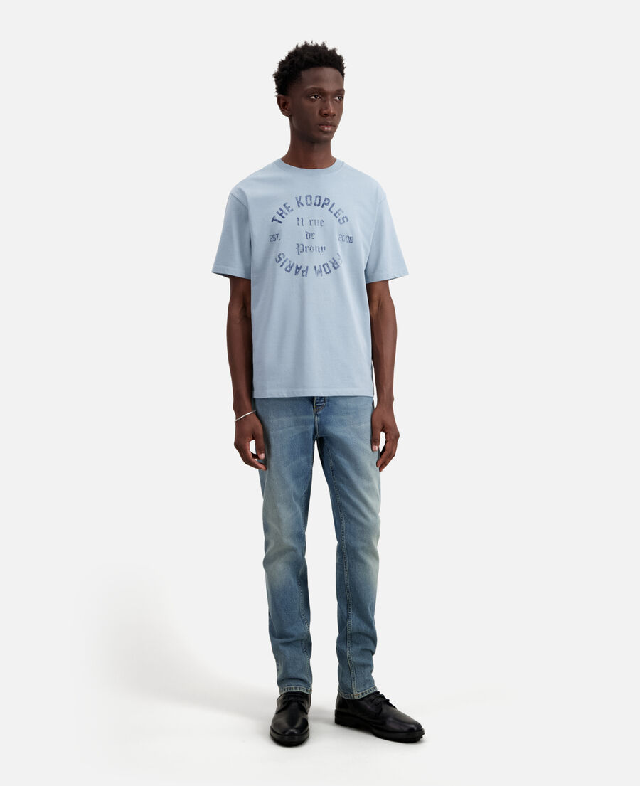 light blue t-shirt with 11 rue de prony serigraphy