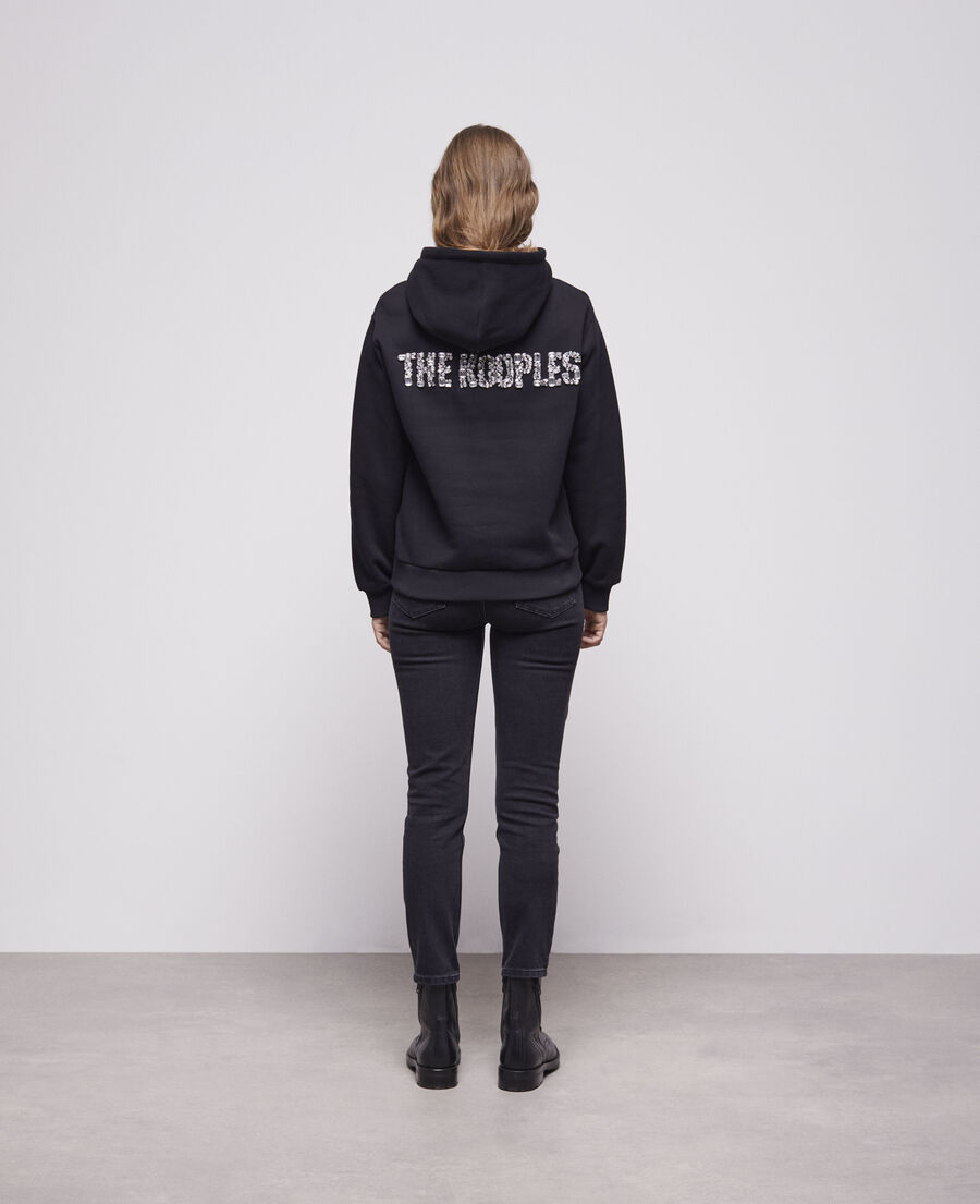 sudadera logotipo negra