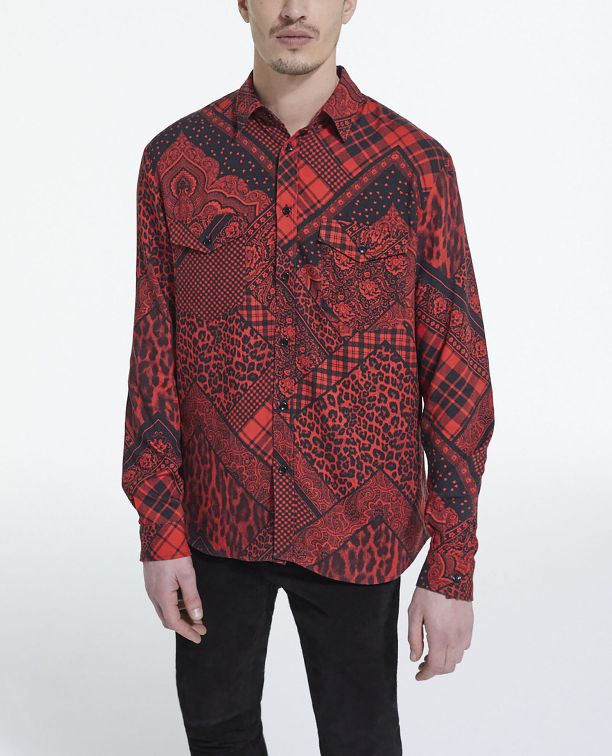Camisa estampada con cuello clásico, BLACK - RED, hi-res image number null