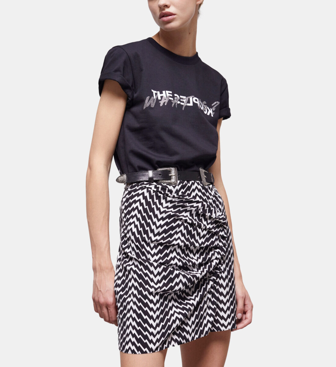 Short draped black on sale skirt