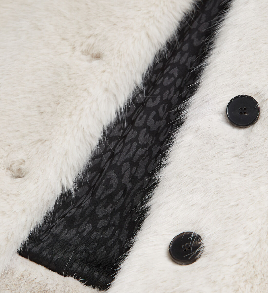 Fake dalmatian fur coat discount