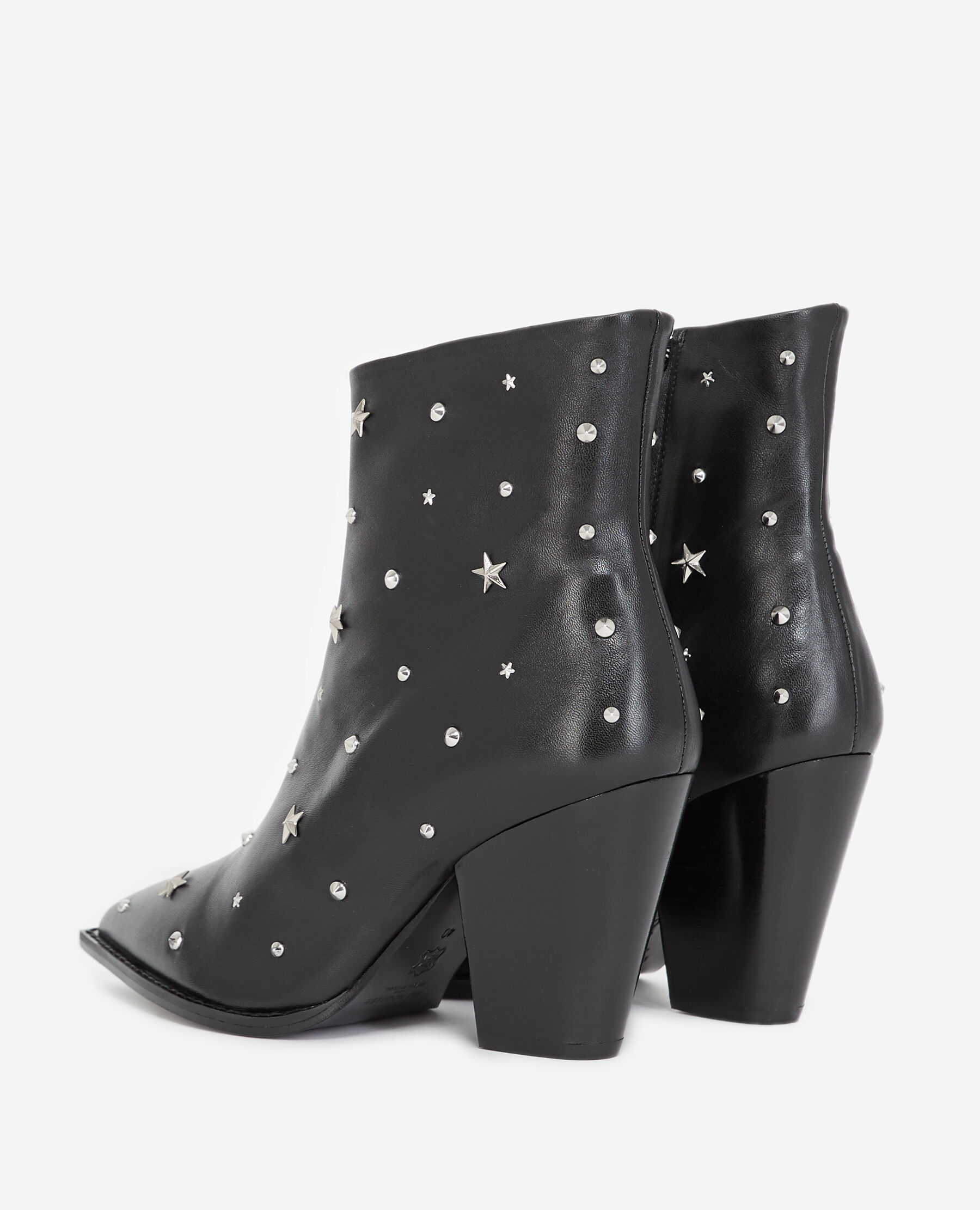 Heeled black ankle boots in leather w studs