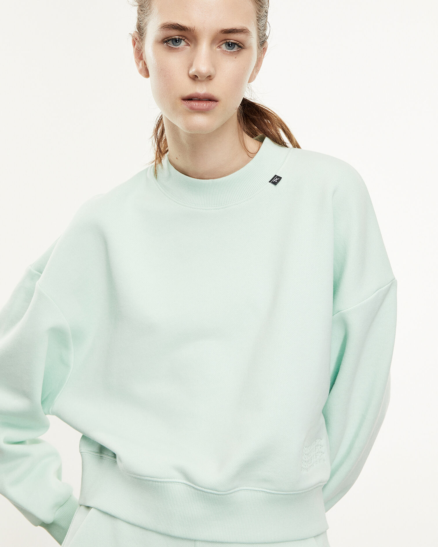 Green sweatshirt with embossed wavy logo, MINT, hi-res image number null