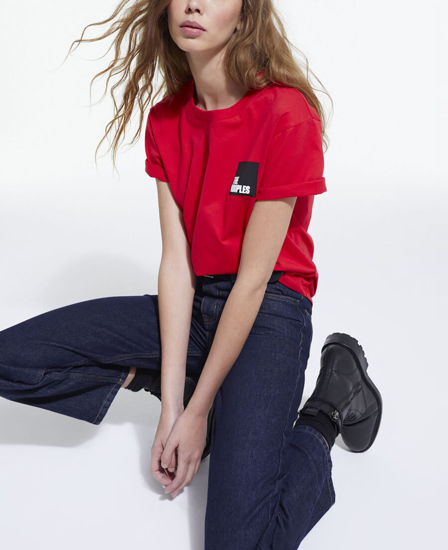 red cotton t-shirt