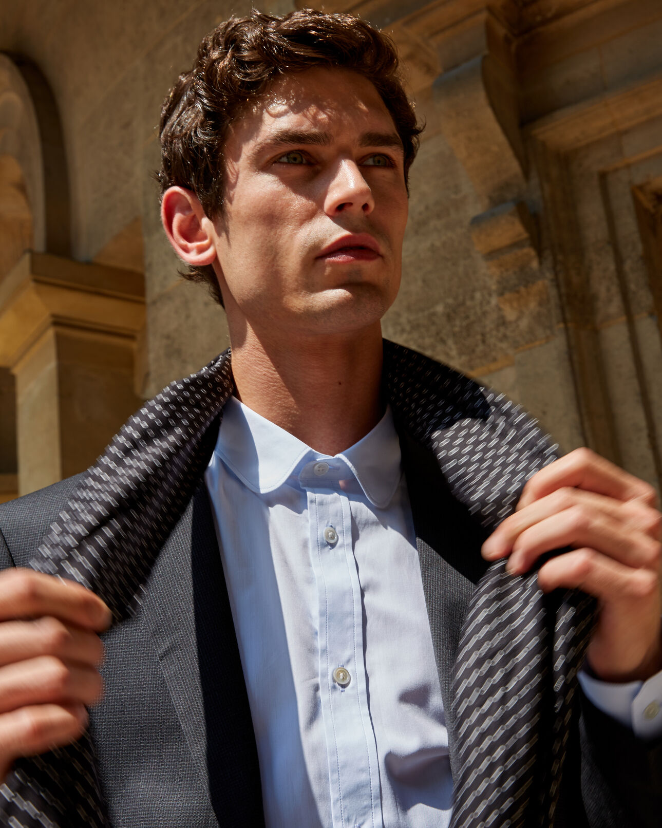 The Kooples HERREN SKY BLUE hellbllaues slim fit-baumwollhemd mit rundem kragen