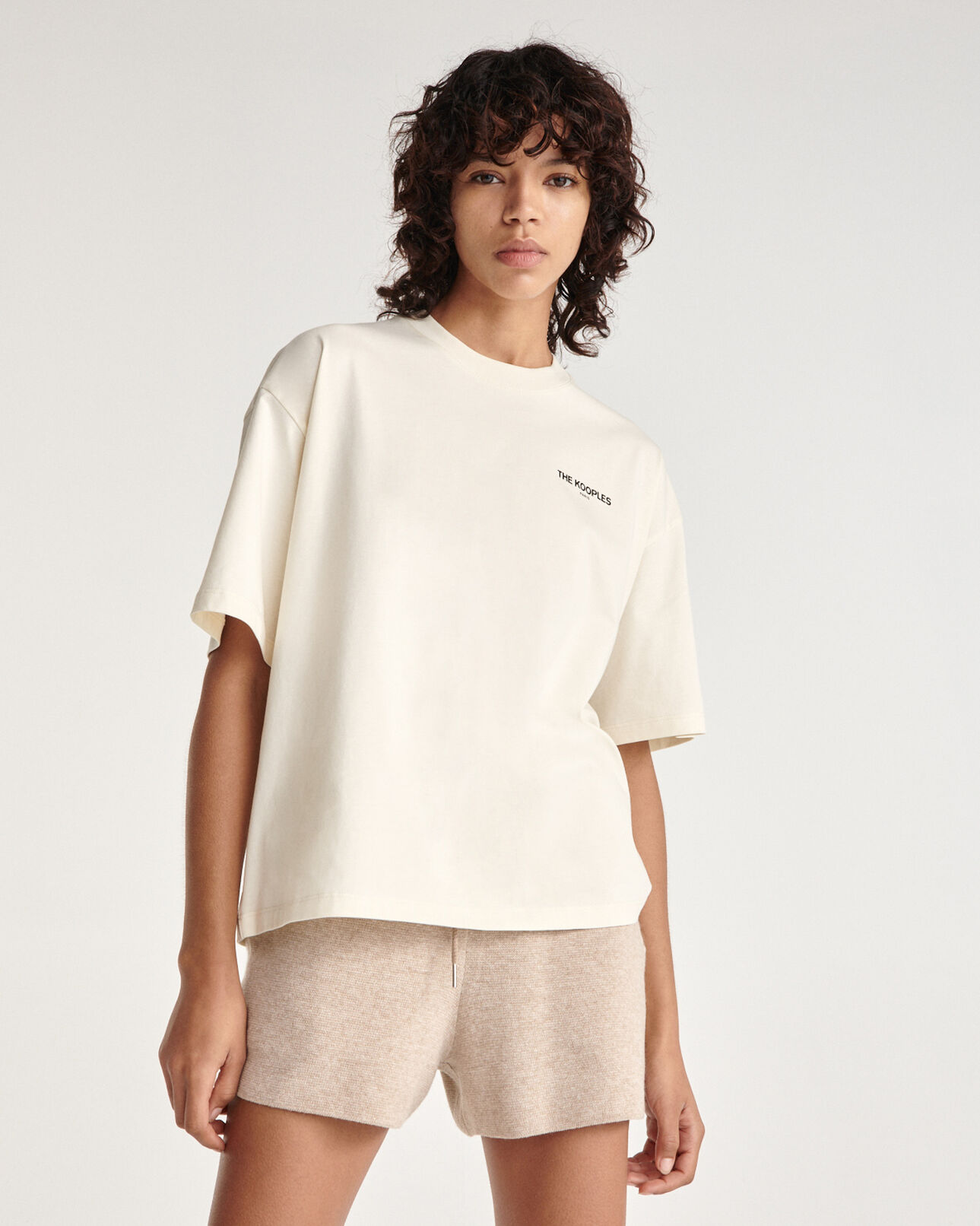The Kooples FEMME ECRU t-shirt écru coton broderie poitrine dos