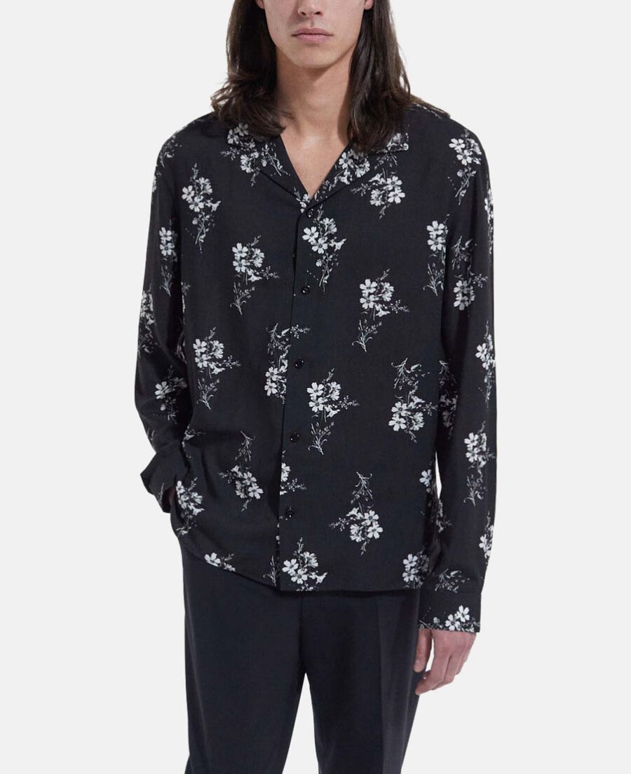 floral shirt