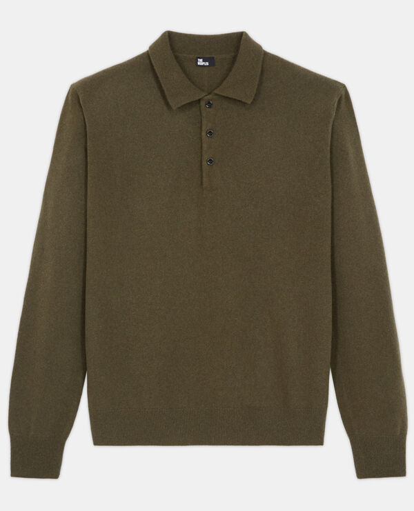 schwarzer pullover aus kaschmir