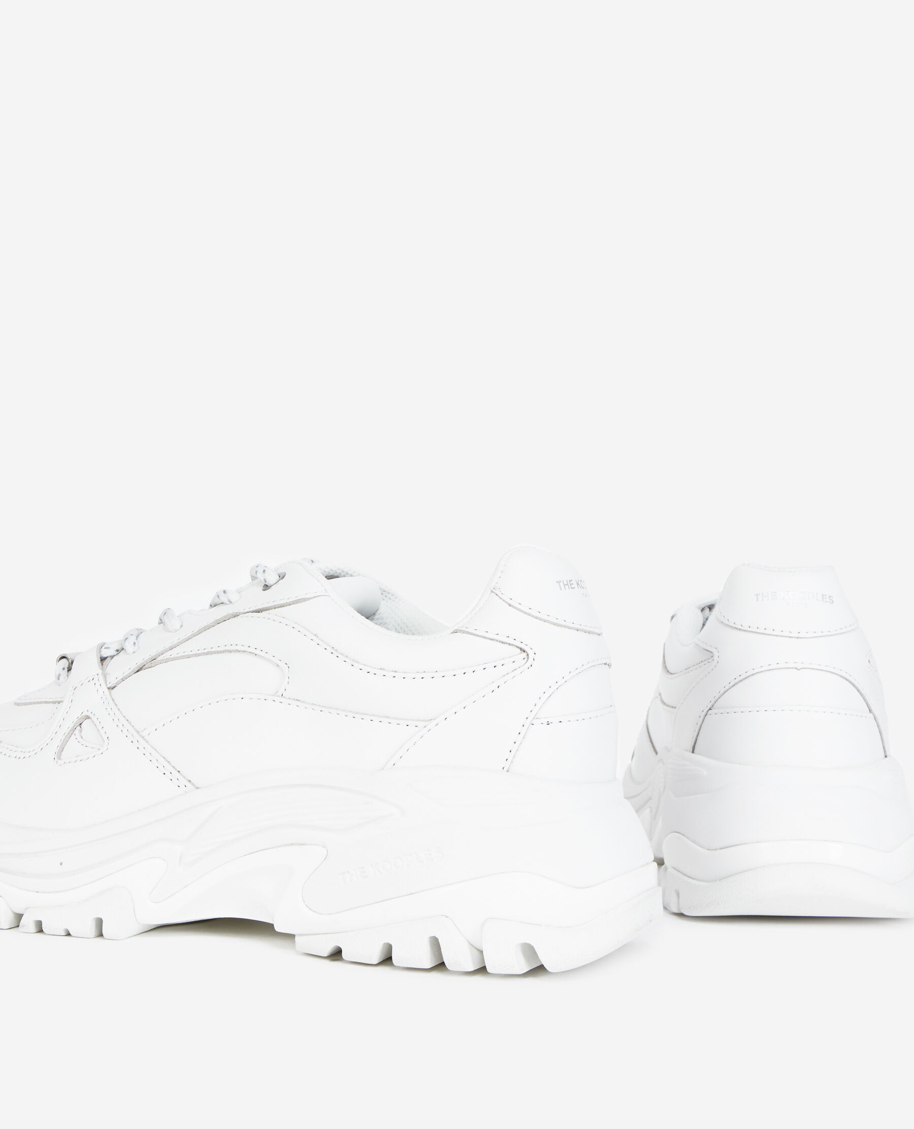 Zapatillas blancas plataforma discount pull and bear