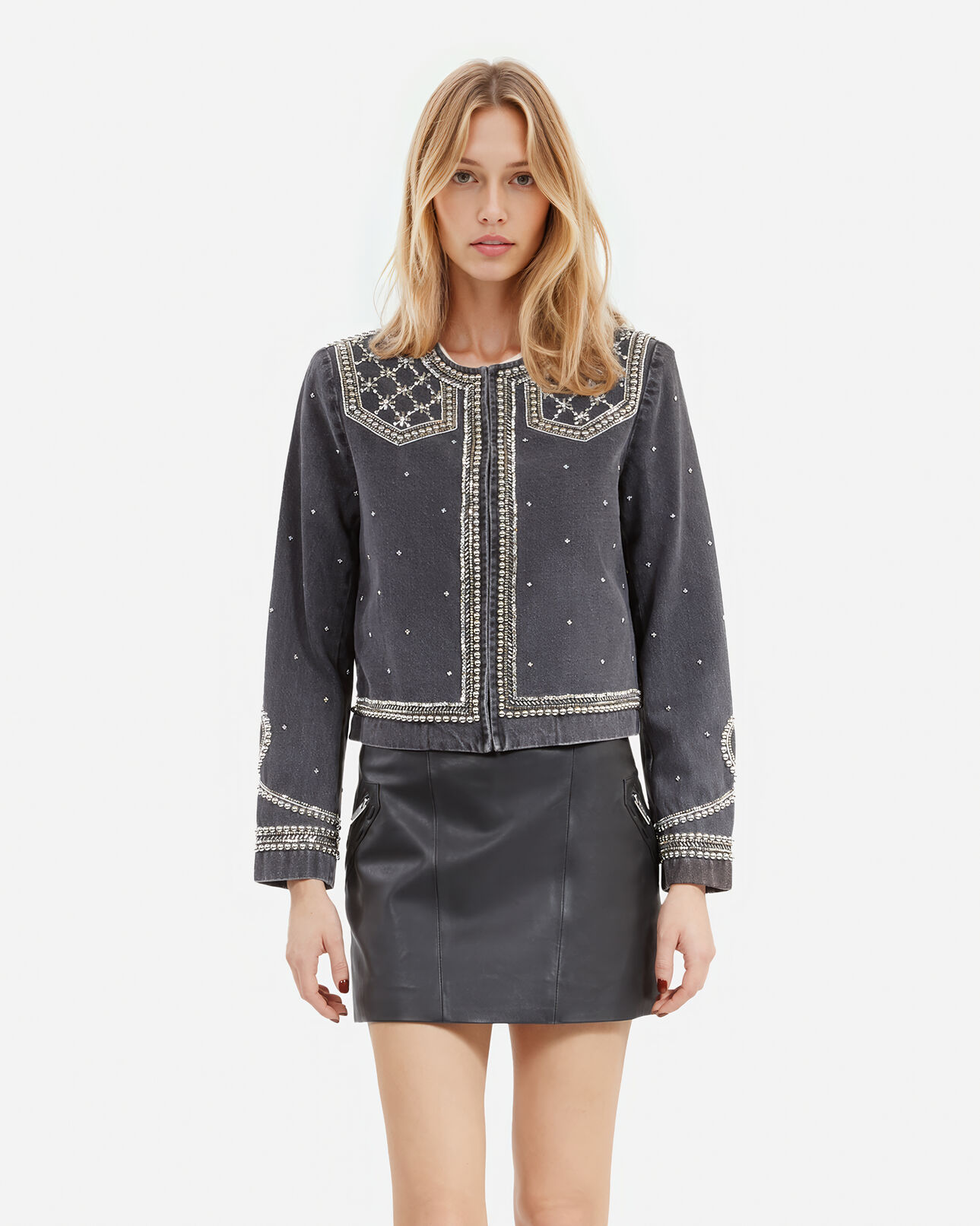 The Kooples FEMME BLACK WASHED veste en denim avec studs et perles gris