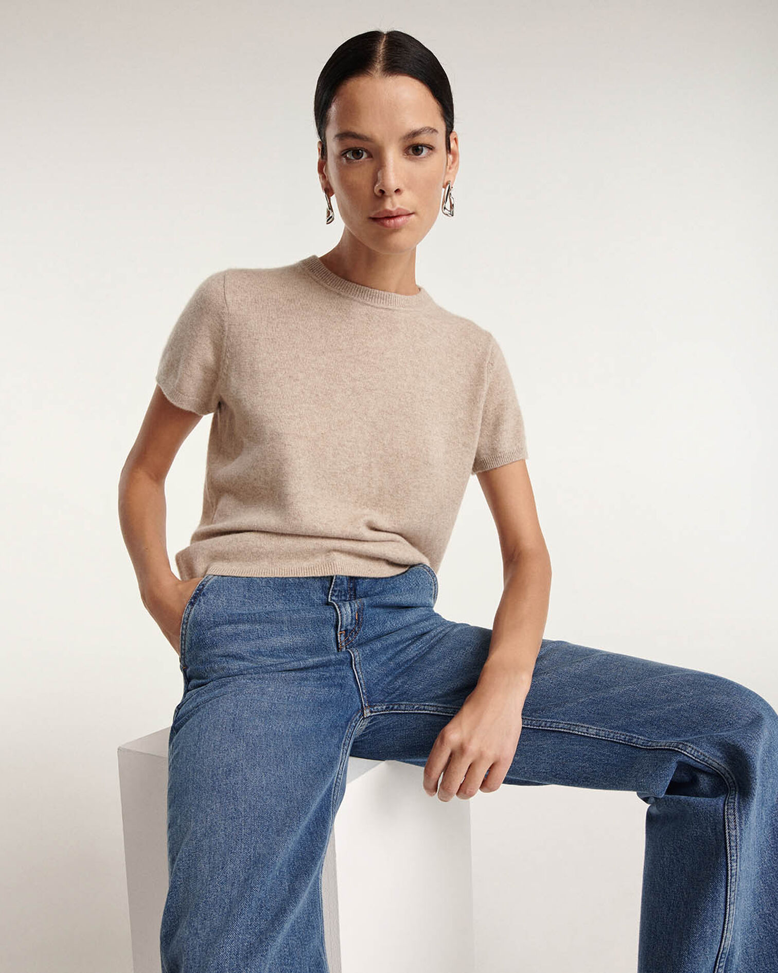 , BEIGE, hi-res image number null