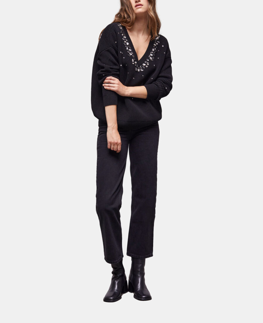pull en laine détails pierres noir