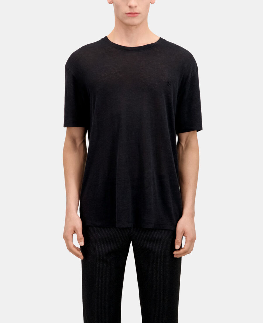men's black linen t-shirt with blazon