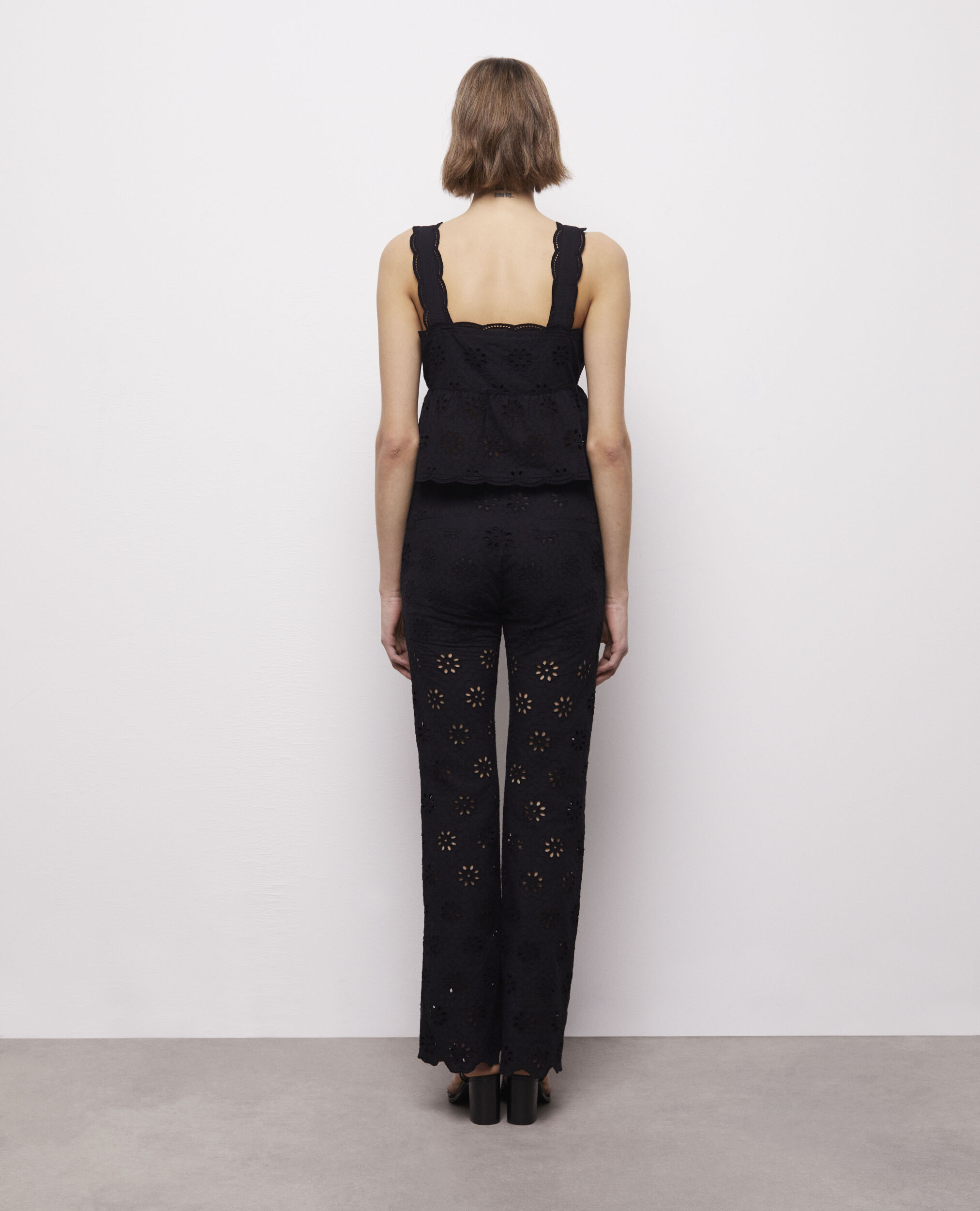 Pantalon noir en broderie Anglaise, BLACK, hi-res image number null