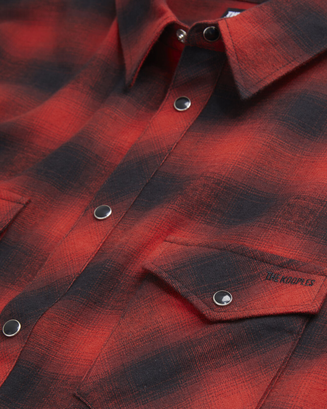 The Kooples HOMME BLACK - RED chemise à carreaux rouges et noirs