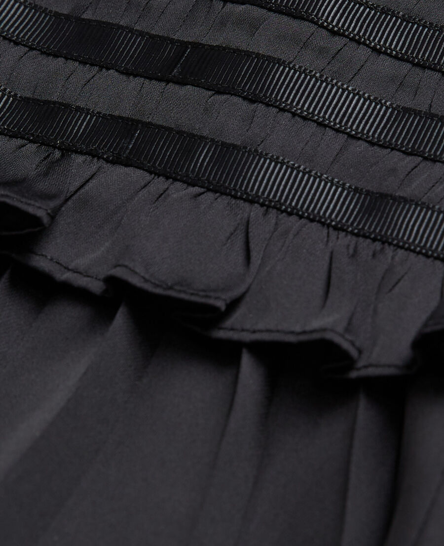 robe courte plissée noire