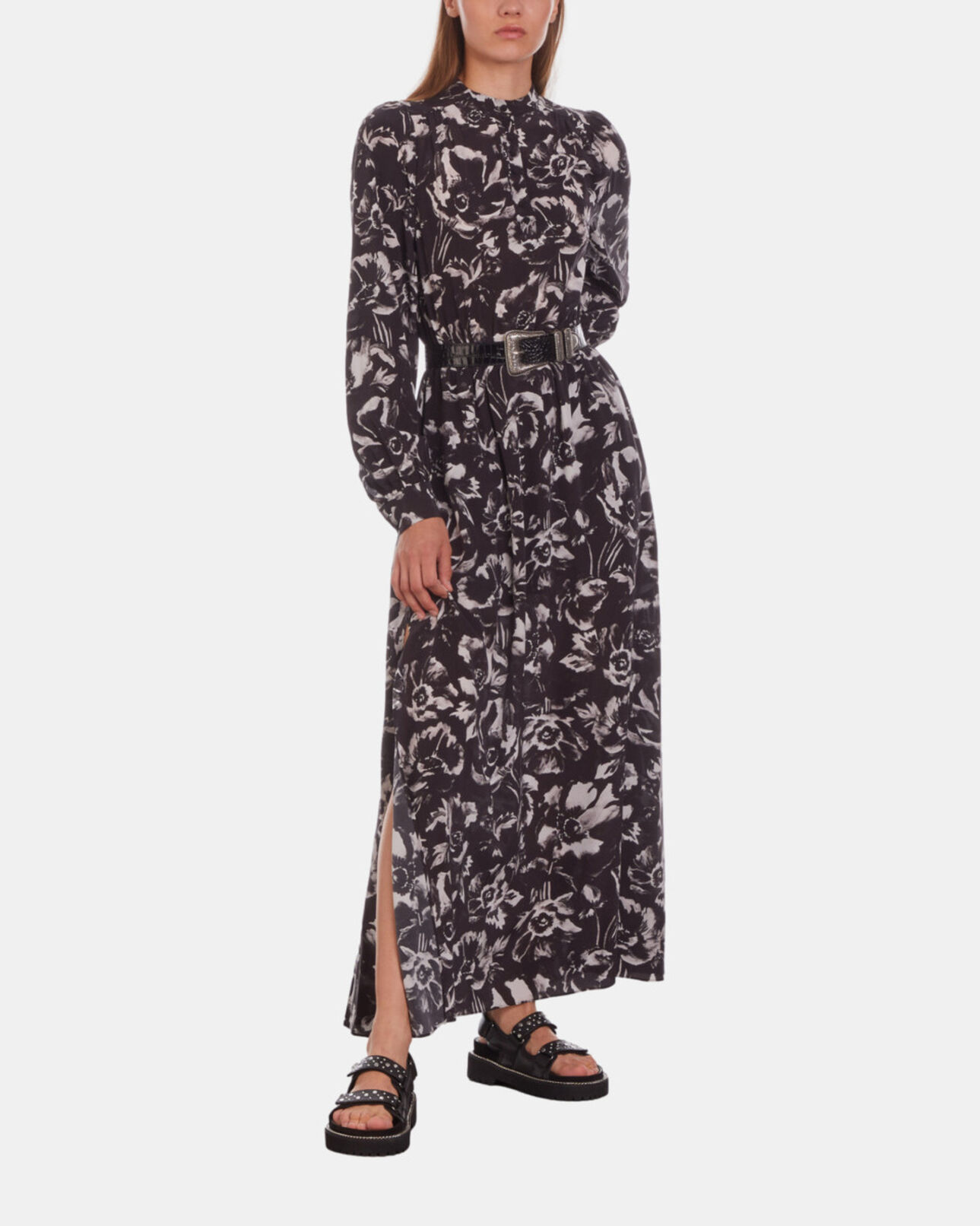 The Kooples FEMME BLACK sandales plates en cuir noir avec chaîne et clous