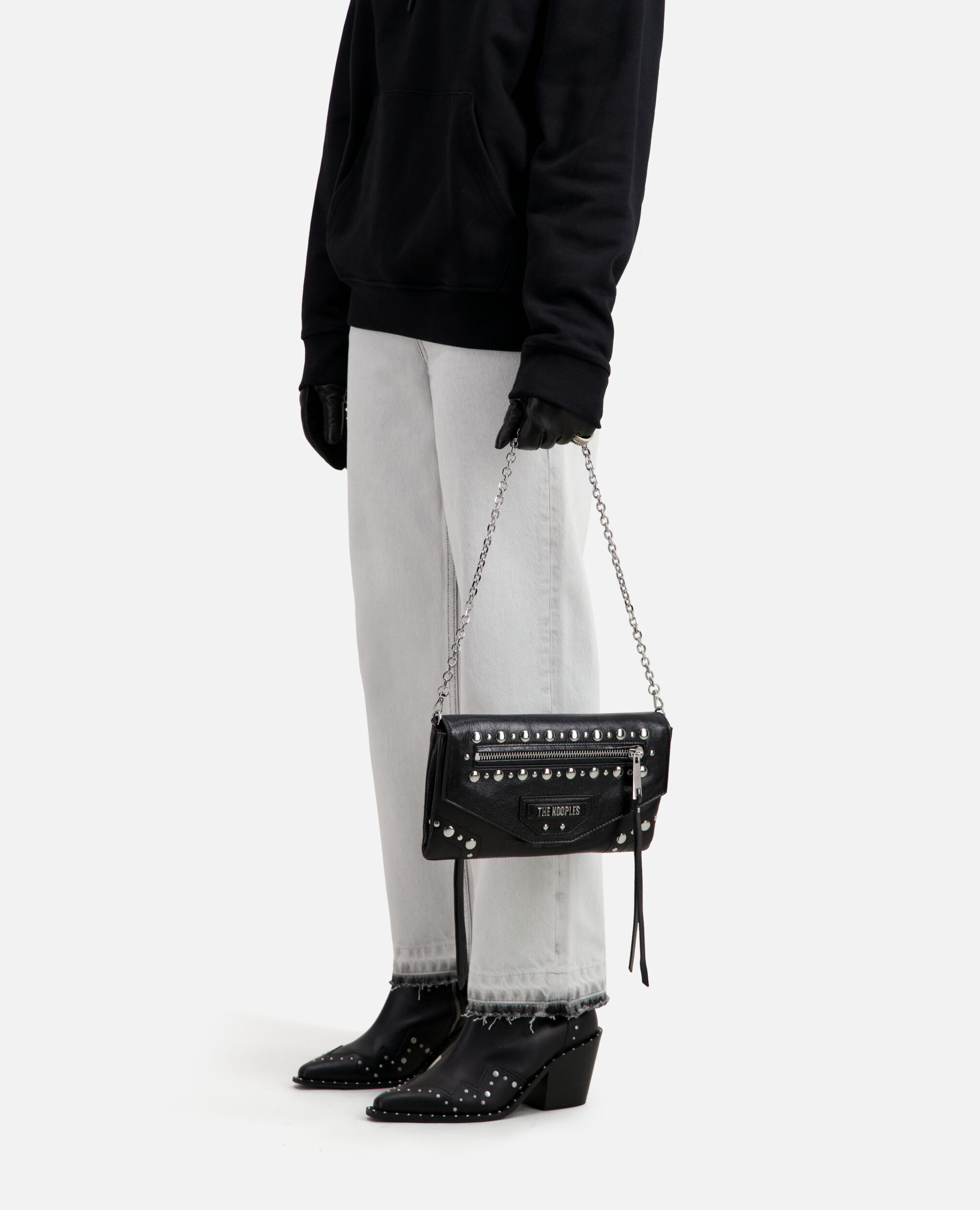 Petite pochette Jill en cuir noir avec clous et cha ne The Kooples