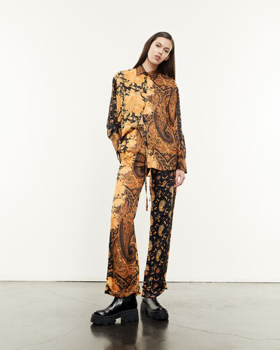 , BLACK-ORANGE, hi-res image number null