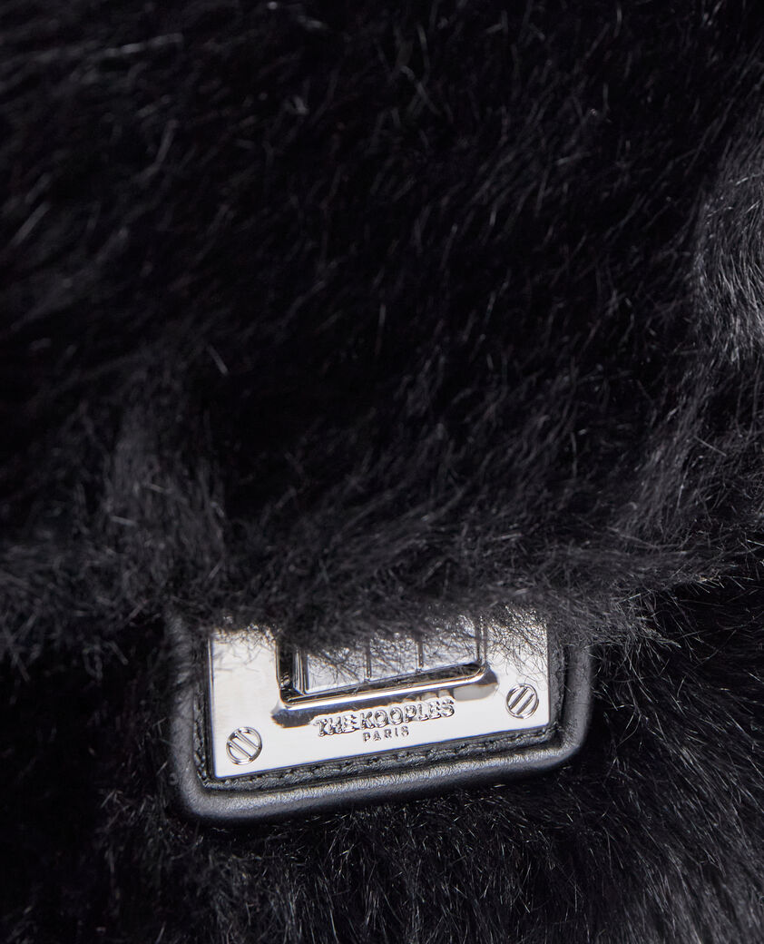 The Kooples DAMEN BLACK schwarze pochette in pelzoptik