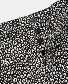 , BLACK, hi-res image number null