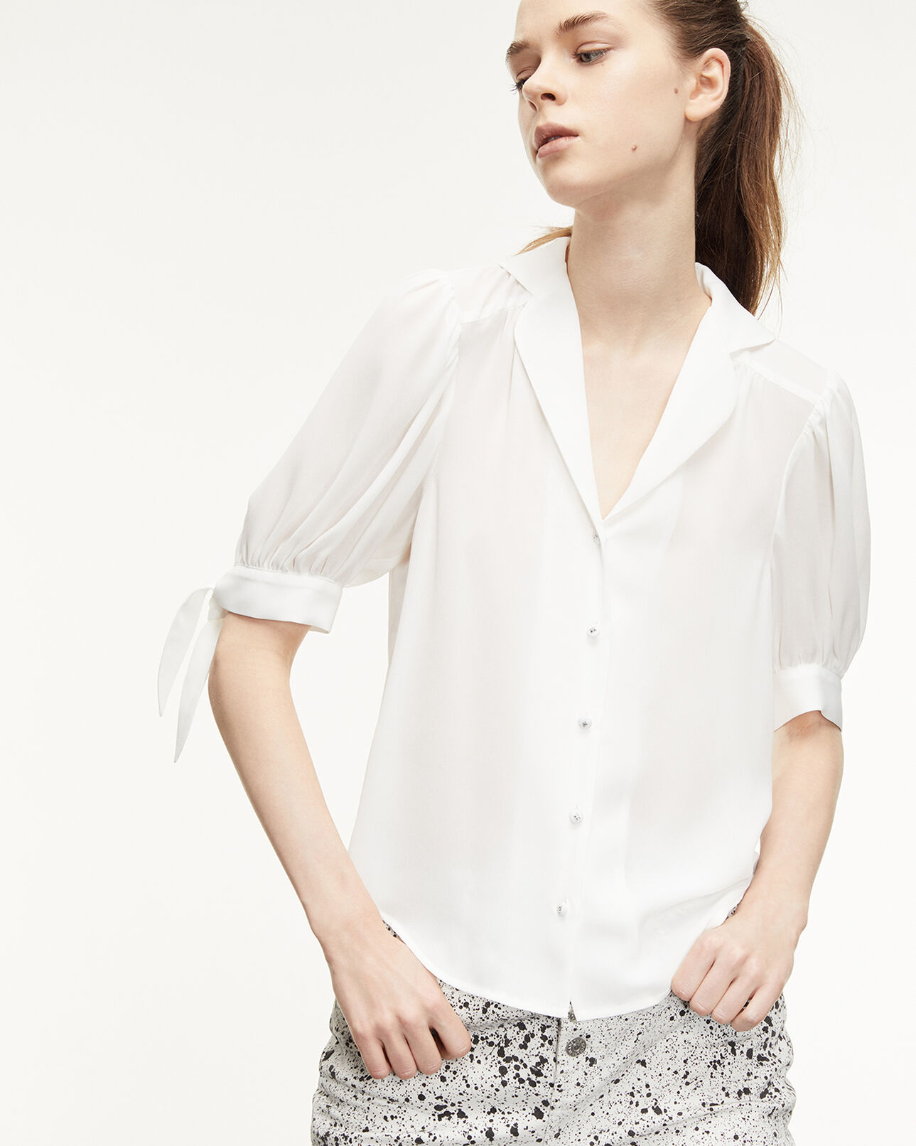 The Kooples MUJER ECRU camisa blanco crudo manga corta estampada