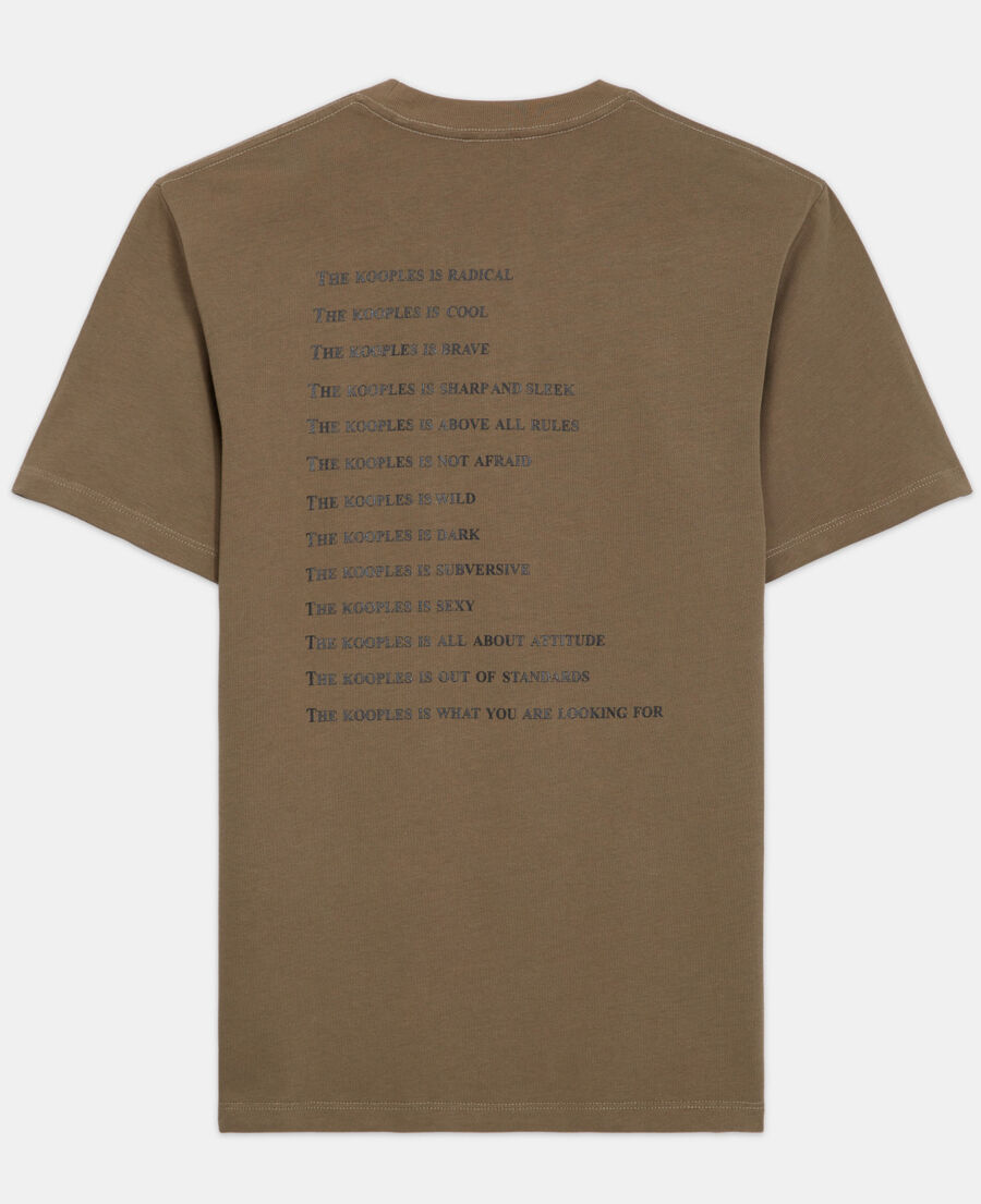 khakifarbenes t-shirt mit leopardenmuster und "what is"-schriftzug