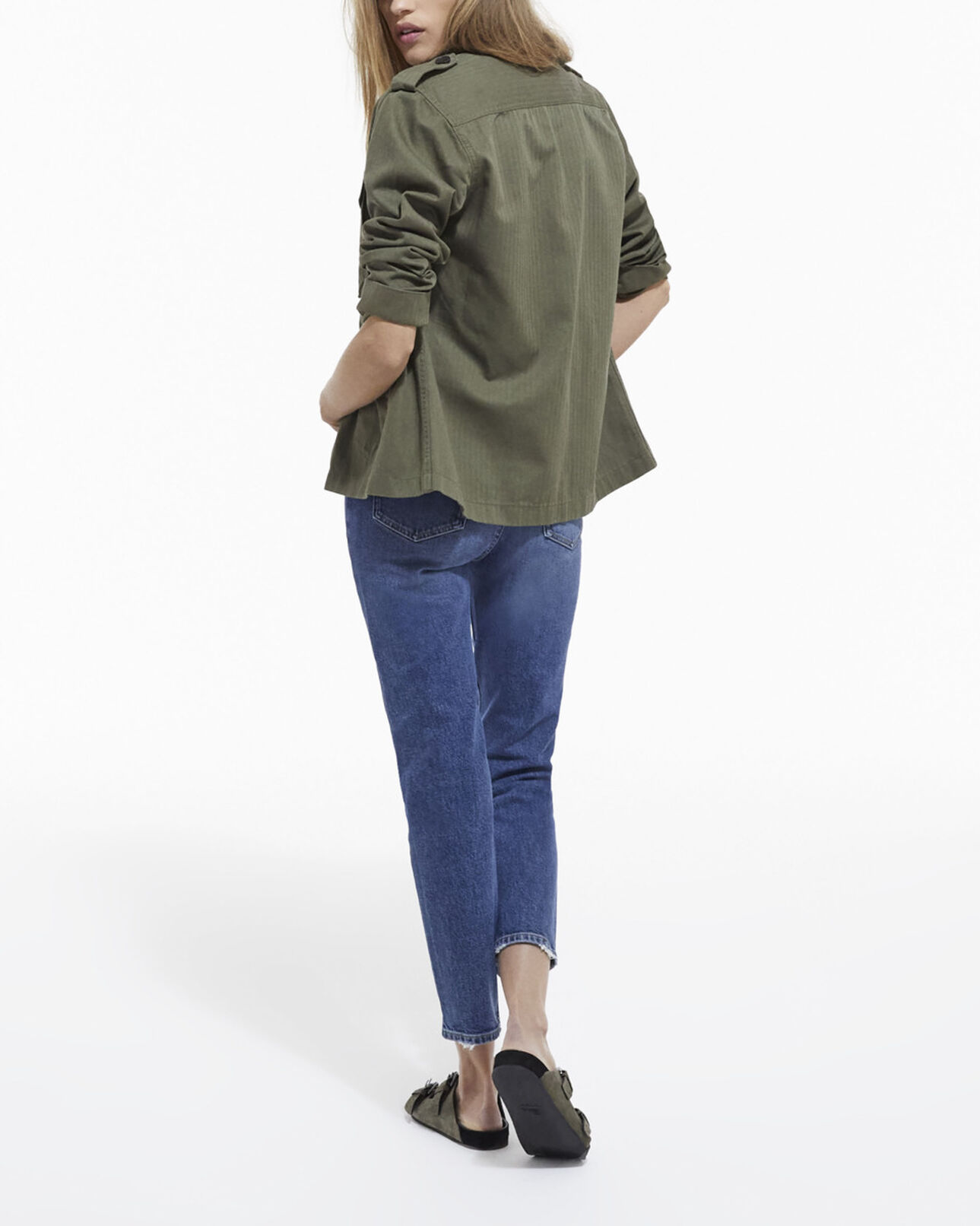 The Kooples DAMEN OLIVE NIGHT khakifarbenes jackenhemd mit leopardenfutter