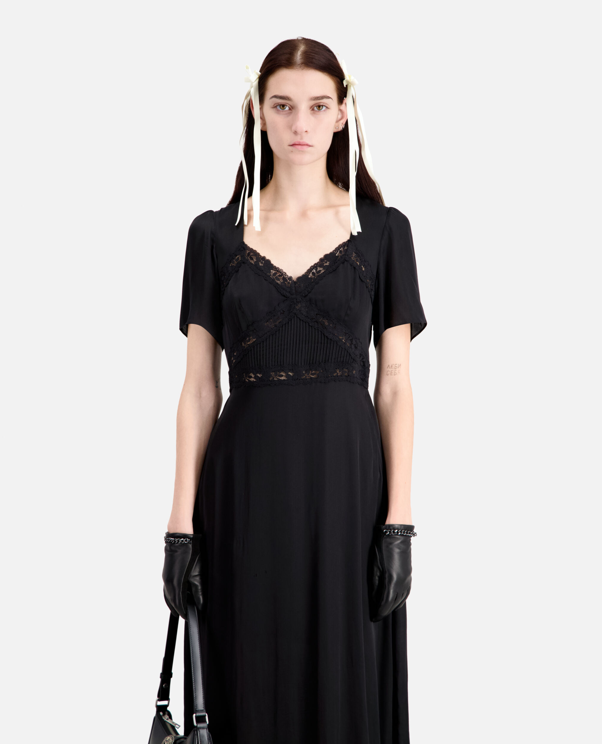 Robe longue noire avec détails en dentelle, BLACK, hi-res image number null
