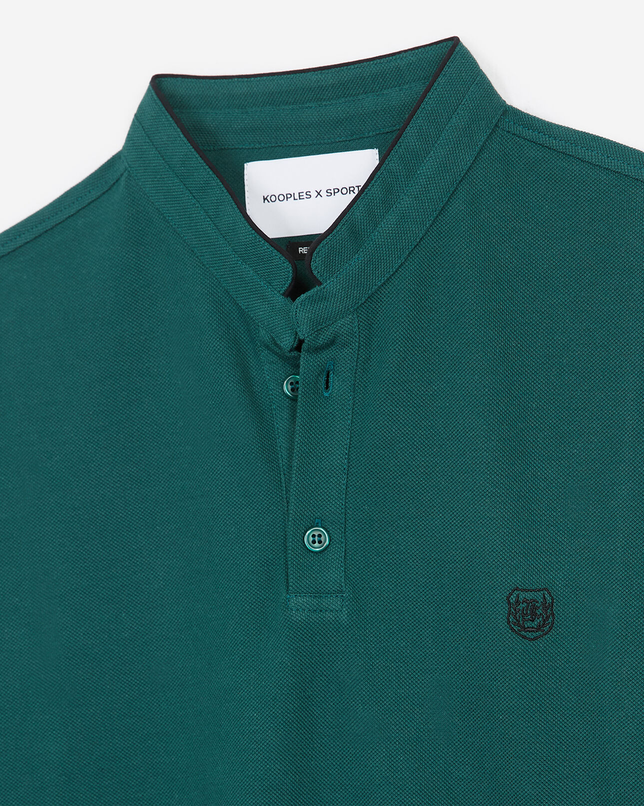 The Kooples HOMME BROCO GREEN / BLACK polo vert brodé col officier à blason