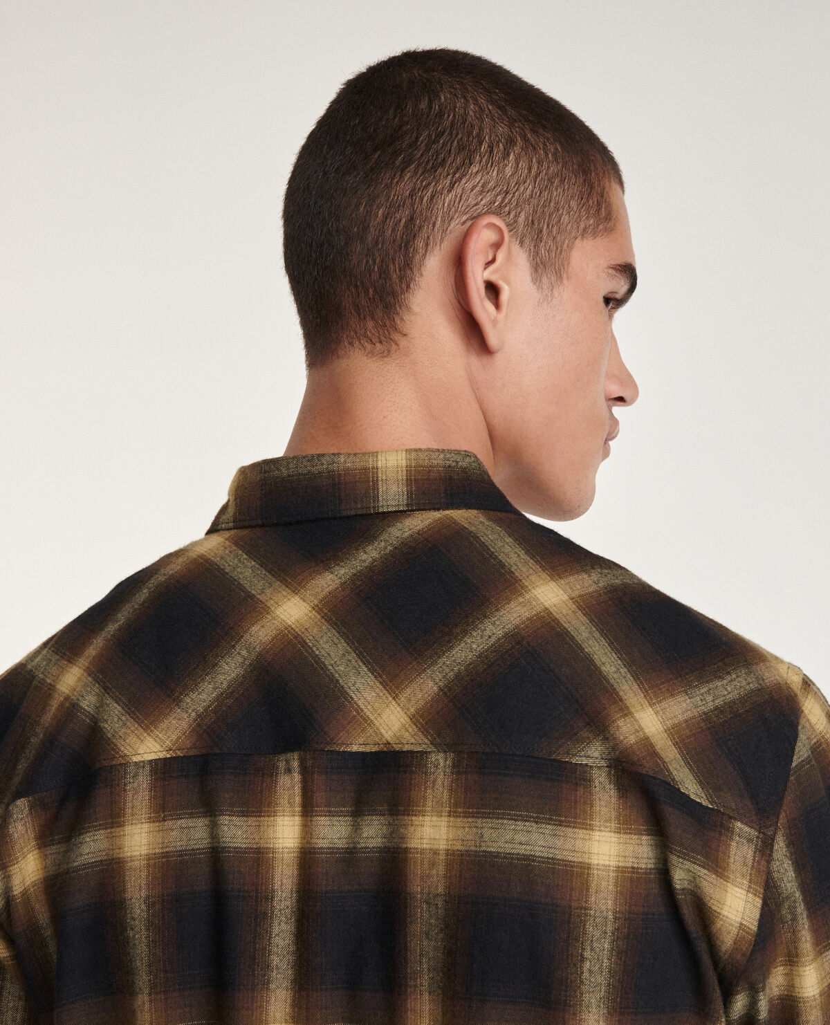 Chemise a carreaux sales jaune et noir