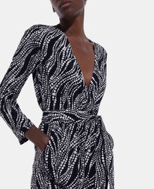 , BLACK WHITE, hi-res image number null