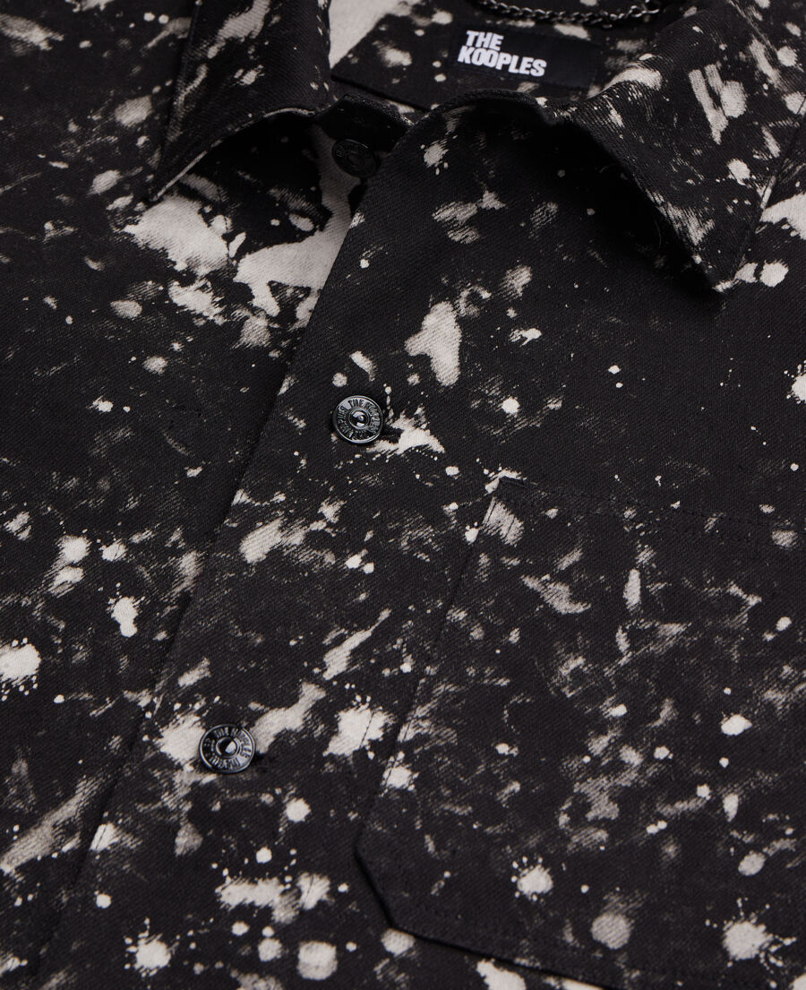 blouson type surchemise en denim noir décoloré