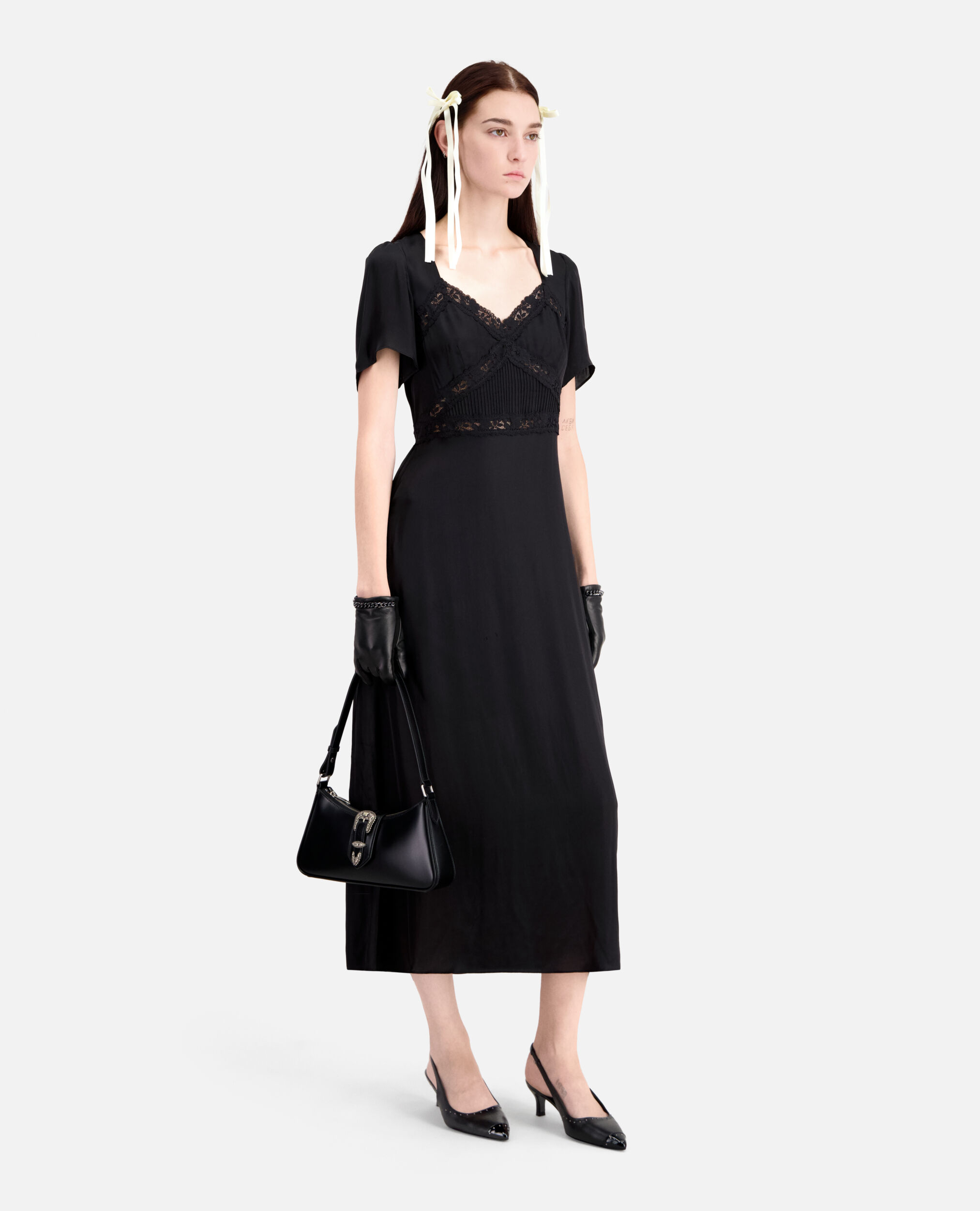 Langes, schwarzes Kleid mit Spitzendetails, BLACK, hi-res image number null