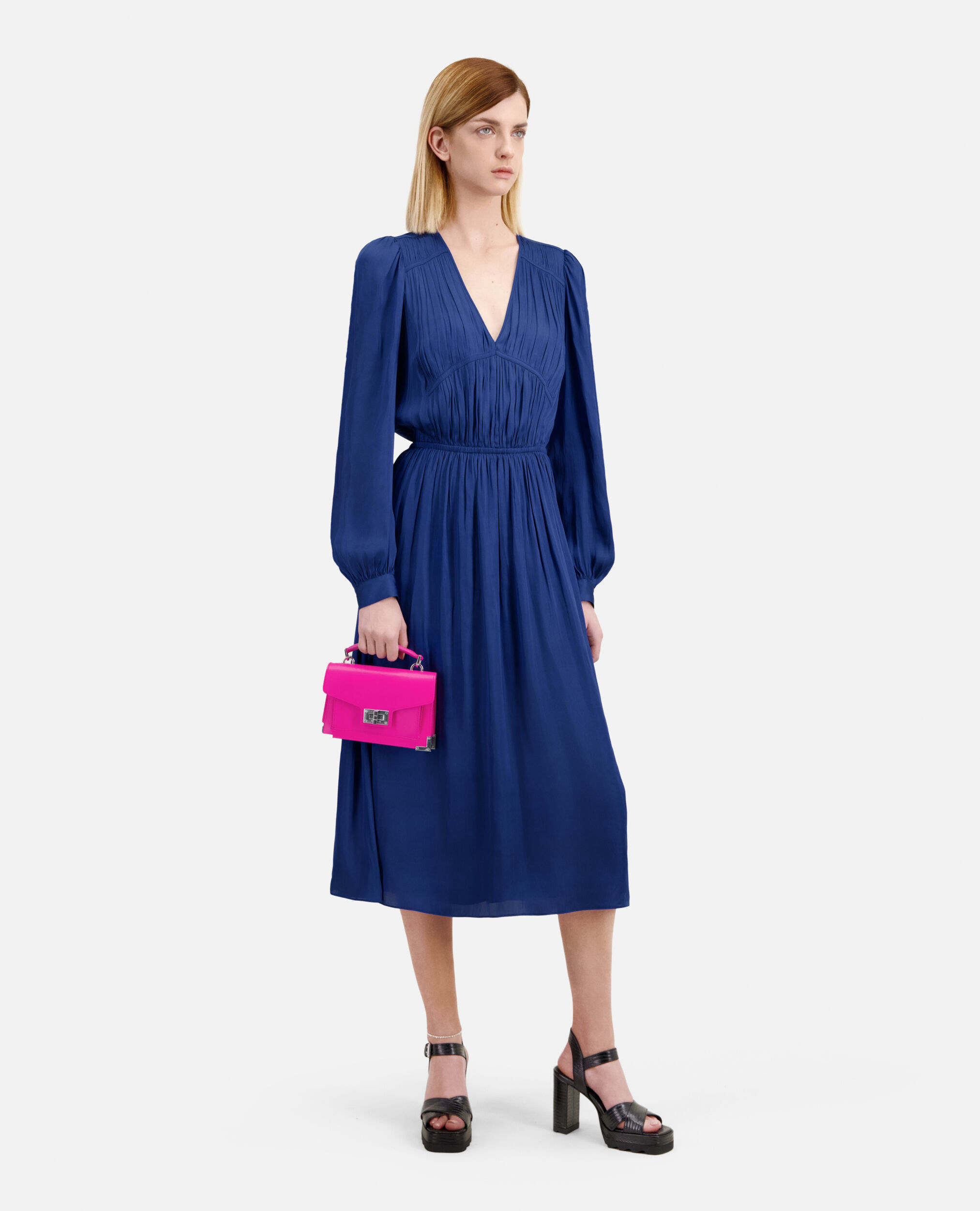 Langes blaues Kleid mit Plissierung, ROYAL BLUE, hi-res image number null